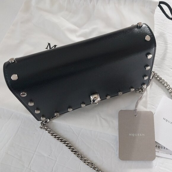 Alexander McQueen Skull Leather Chain Crossbody Black - Picture 5 of 10